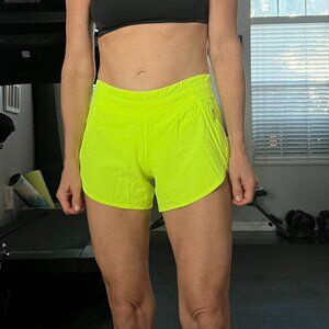 Lululemon Track That Mid-Rise Lined Short 3", Size 4, Highlight Yellow